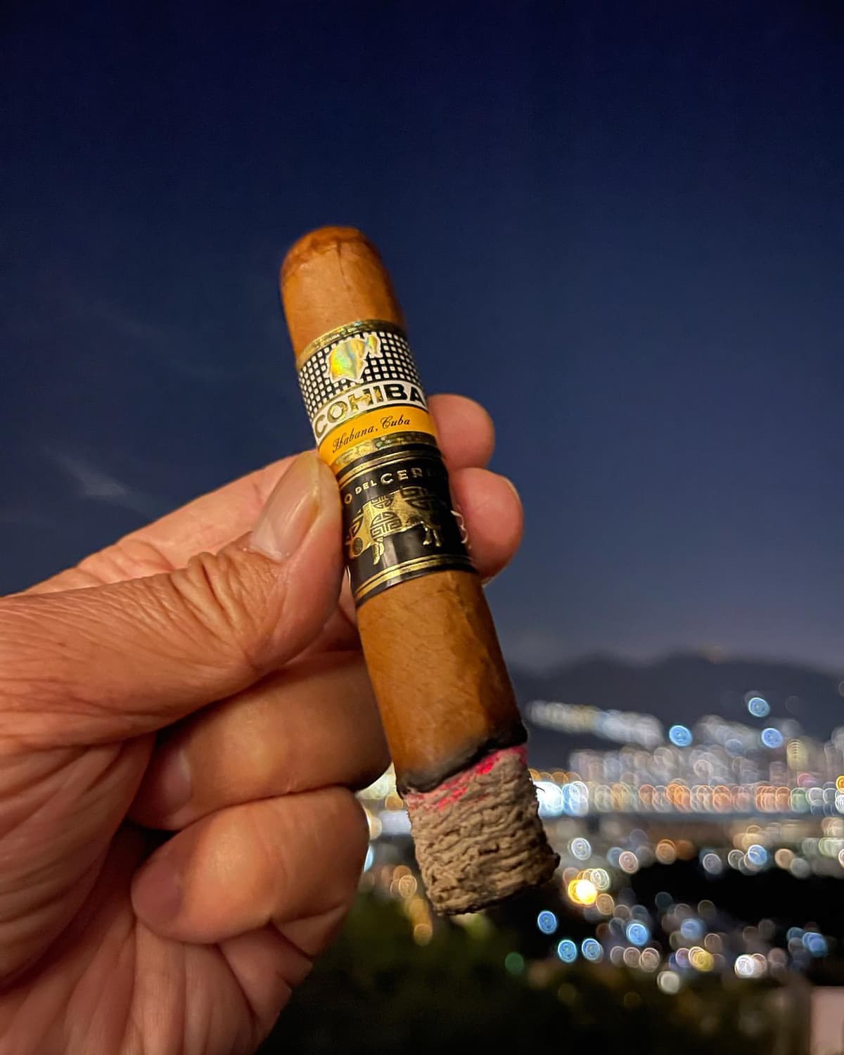 Authentic Cuban cigars for sale - Premium Cohiba Box