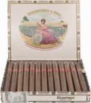 Small Cigars Quintero Puritos packaging