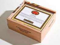 Hoyo de Monterrey Edición Limitada packaging