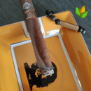 Montecristo Línea 1935 Leyenda Cigar Close-up - Premium Quality