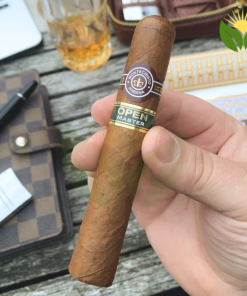 Montecristo Open Master