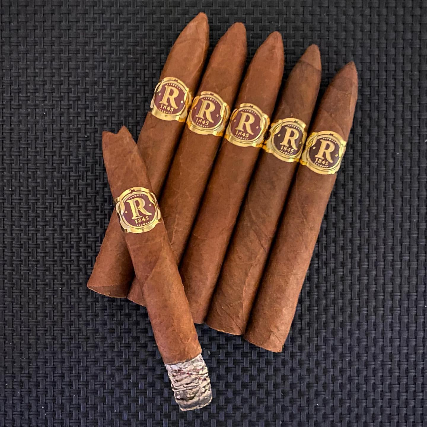 Essential Tips for Storing Cigars Properly