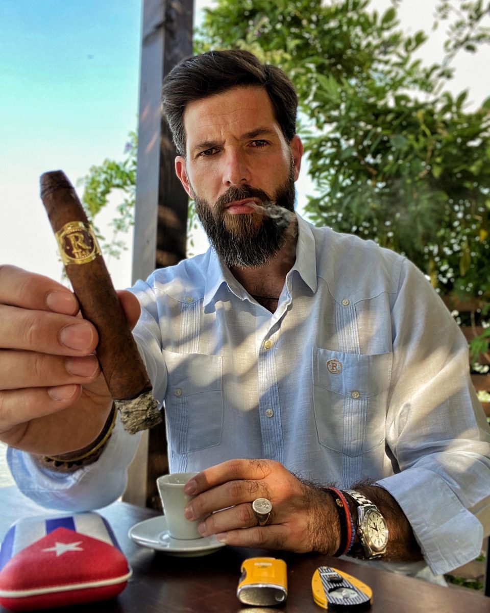 Mastering the Art of Cigar Puffing