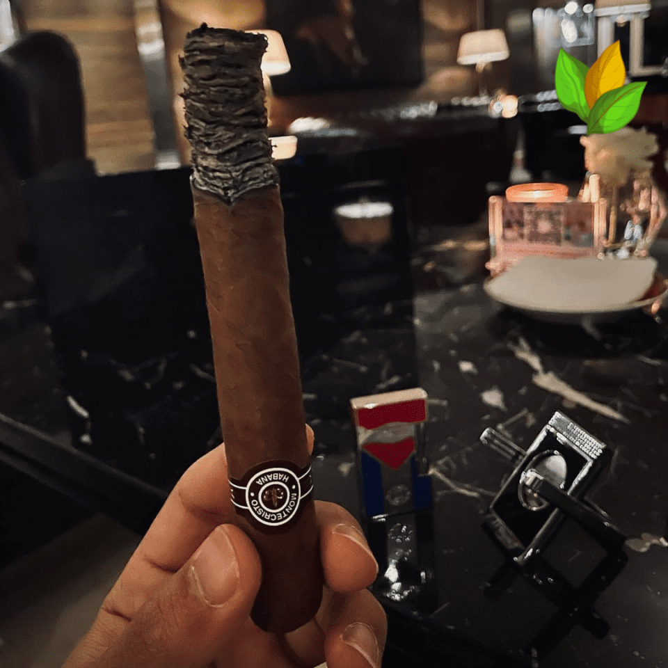 Authentic Montecristo Cuban Cigars - Straight from Habana