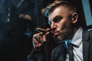 How to Smoke a Cigar Like a Pro