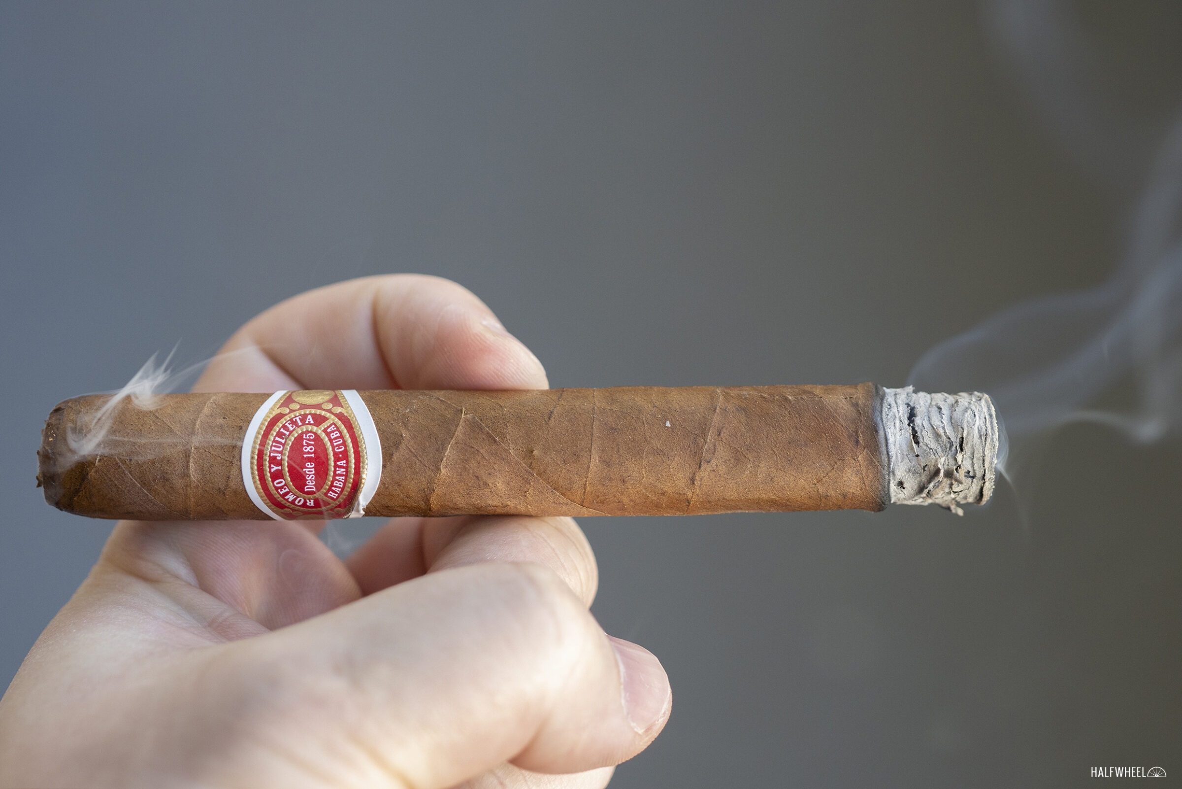 Romeo and Julieta - The Shakespearean Inspiration Behind the Brand