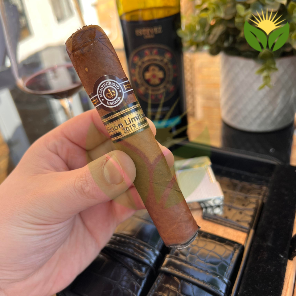 Monte Cristo vs. Montecristo - Understanding the Difference Between the Cigar Brands